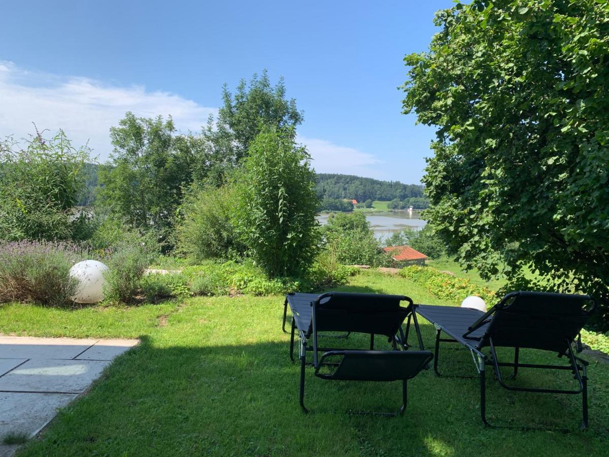 Stille X Weite - Hochwertige Wohnung Mit See-Panorama Kronburg Exterior photo
